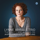 Lynne Arriale Trio: The Lights Are Always On (CD: Challenge)